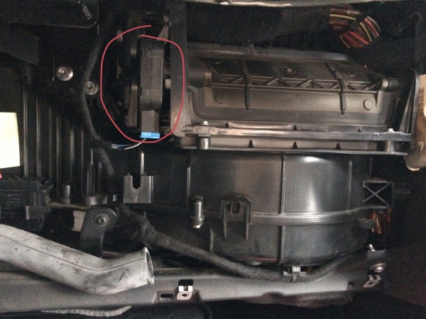 Почему не работает печка VW Passat B6, чистка, промывка и замена радиатора