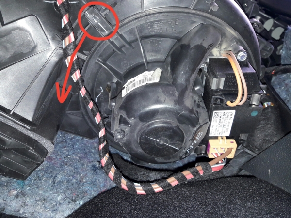 Причины неисправностей, ремонт и замена мотора отопителя в Пассате